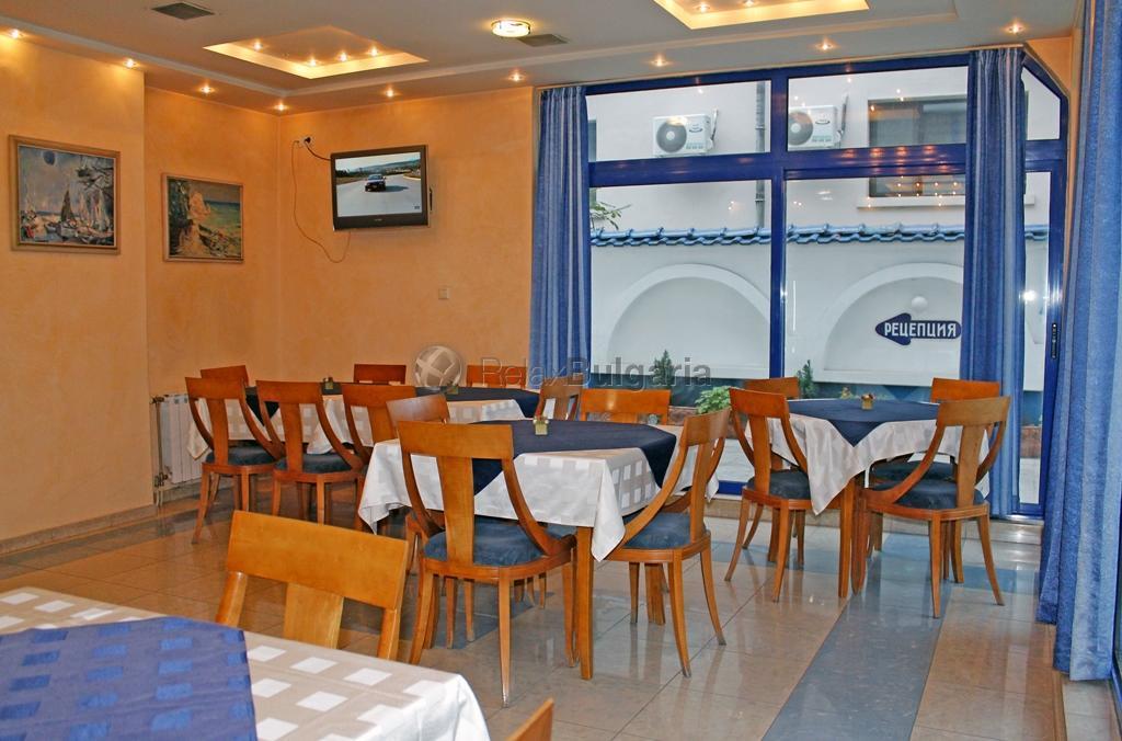 Hotel Astoria Burgas ภายนอก รูปภาพ